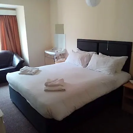Otel Black Lion