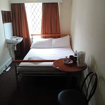 Black Lion 3* Scarborough